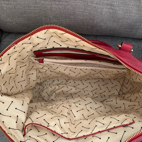 Beautiful brick red bag. - Picture 7 of 15